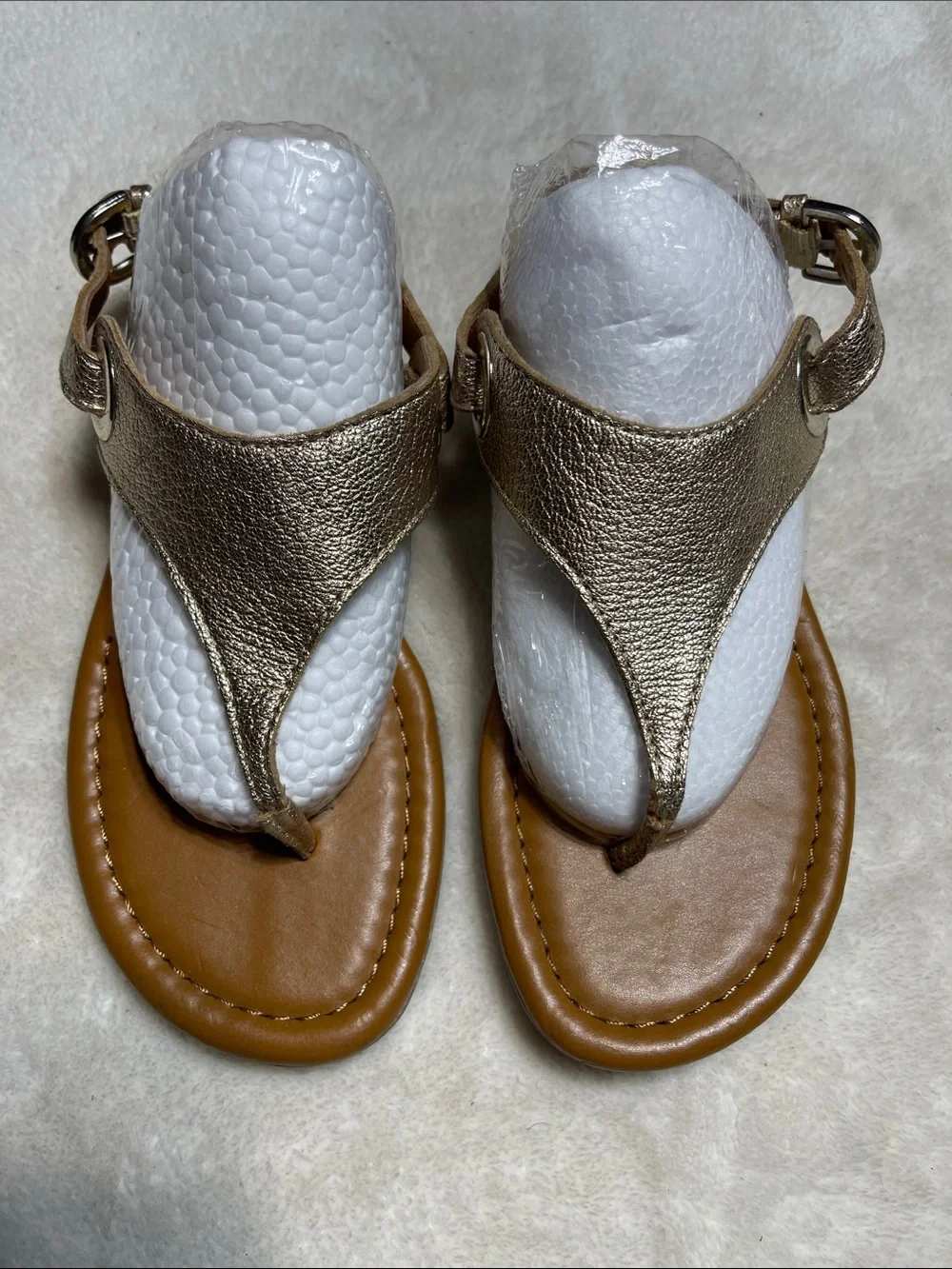 Franco Sarto Kids Metallic Gold T-Strap Sandals with Brown Footbed Size 4